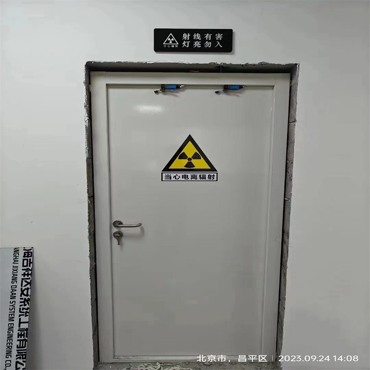湖州电动铅门关不严就开了的原因